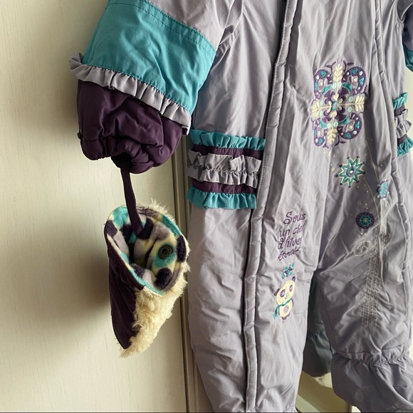 NWOT Super cute snow suit ⛄️ - Picture 4 of 6
